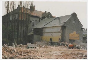 Teilabbruch der Schule am Wall. Abbruch von Nebengebäuden der Schule am Wall. Detmold. Paulinenstraße