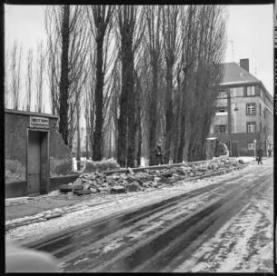 Eingerissene Backsteinwand in der Krummen Straße