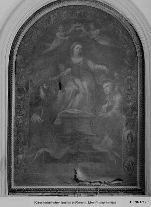 Thronende Maria mit dem Kind und Rosenkranz
