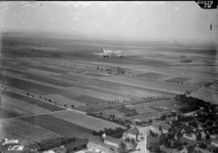Dessau, Renden Flugzeug (Rekordflug Johann Risticz mit einer Junkers W 33)