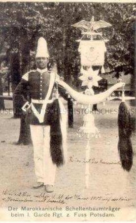 Marokkanischer Schellenbaumträger beim Garderegiment in Potsdam