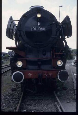 01 1066