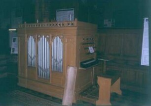 Orgel von Friedrich Hermann Lütkemüller (1882 für die Kirche Mesendorf bei Pritzwalk). Malchow (Mecklenburg), Orgelmuseum in der Klosterkirche