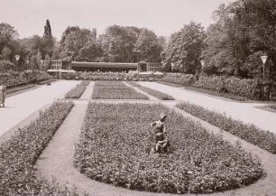 Großer Garten : Reichsgartenschau, Rosenachse mit Gaststätte "Schmetterling"