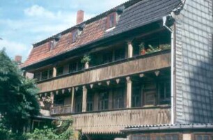 Nordhausen. Eines der ältesten Häuser mit Holzbalkonen