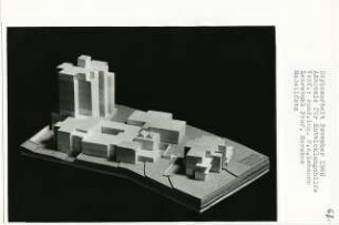 Akademie für Entwicklungshilfe, Berlin-Tiergarten (Diplomarbeit bei Bernhard Hermkes): Modellfoto