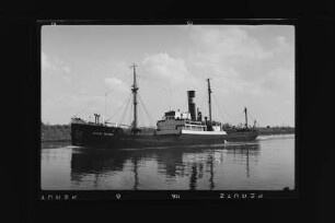 August Peters ex Martha Russ I (1920), Frachtschiff, H. Peters, Hamburg, Bau-Nr. 665