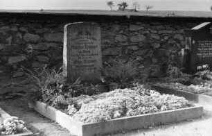 Wilsdruff-Herzogswalde. Grabstätte Träbert auf dem Friedhof