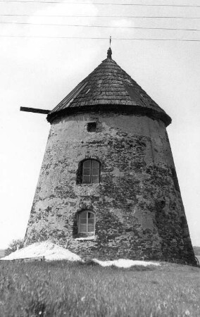 Großenhain-Weßnitz. Erdholländer