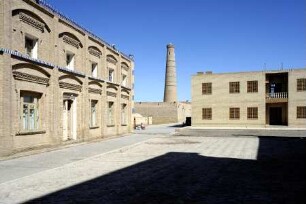 Dschuma-Moschee — Minarett