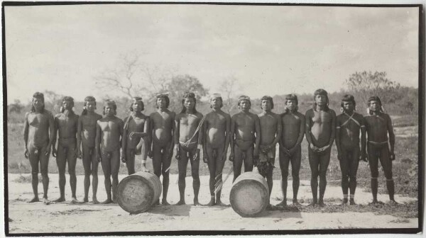 Klotzläufer warten auf die gegnerische Mannschaft (Canela)