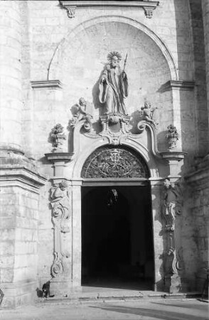 Zwiefalten: Portal des Klosters