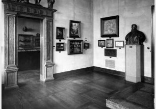 Aufstellung des Deutschen Museums im Pergamonmuseum, Raum 19, Saal des Husumer Kamins