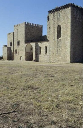 Mosteiro de Santa Maria de Flor da Rosa