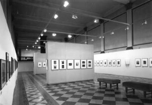 Dresden. Albertinum. Ausstellung (des Kupferstich-Kabinetts) "Andreas Feininger - photographs 1928-1988", 5.11.2000-14..2001. Raumaufnahme