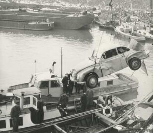 Bergung eines Autowracks