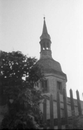 Kirche. teilansicht mit Turm