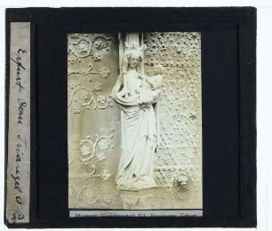 Erfurt, Dom : Ostportal, Maria mit dem Christuskind