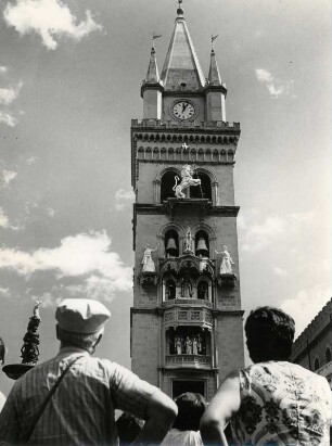 Glockenspiel in der Innenstadt von Messina