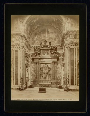 Santa Maria Maggiore, Rom Cappella Paolina Borghesiana (Borghese-Kapelle): Ansicht, Blick auf den Altar mit dem Gnadenbild »Salus Populi Romani»
