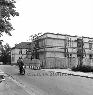Gebäude der alten Stadtschule: Königstraße: Umbaumaßnahmen: Außenansicht der Westfassade