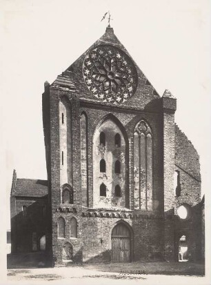 Ehemalige Klosterkirche, Kolbatz: Blick von Westen (Rosettenfenster)
