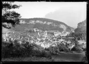 Österreich, Feldkirch. Stadtansicht mit Ill-Durchbruch