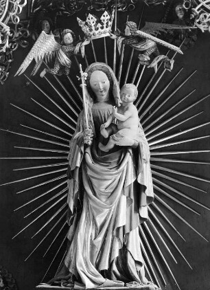 Retabel : Retabel. Holz, geschnitzt, farbig gefaßt (um 1490). Detail Madonna auf der Mondsichel. Dorfkemmathen, Pfarrkirche
