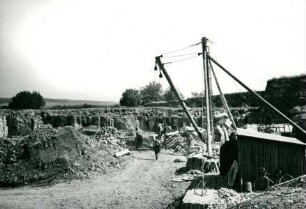 verschiedene Steinbrüche, Werkplätze, Baumaterialien und Bauprojekte, 1932-1958