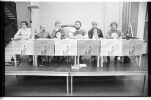 Kleinbildnegative: Podiumsdiskussion, FC Internationale, 1984