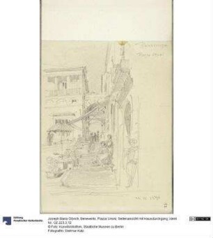 Benevento, Piazza Ursini, Seitenansicht mit Hausdurchgang