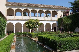 Granada - Burgberg Alhambra : Sommerpalast in der Gartenanlage "Generalife" auf der Alhambra, aufgenommen 2007