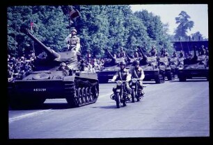 Alliierte Parade 14.5.66.