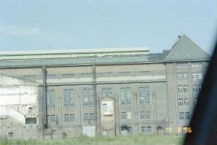 Maschinenhaus Werk II, Kopfbau, von SW