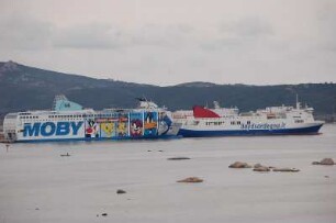 Insel Sardinien - Fährschiffe in Olbia : Fährhafen Olbia, 2006