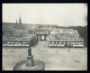 Place Stanislas, Nancy: Gesamtansicht mit Triumphbogen und Kathedrale