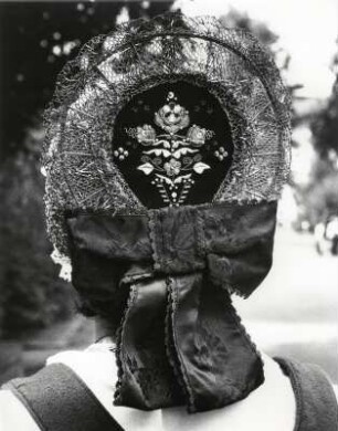 Haube einer Tracht aus Wangen