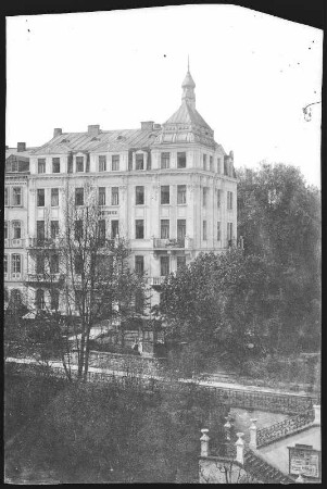 Karlsbad. Gartenzeile mit Haus "Beethoven"