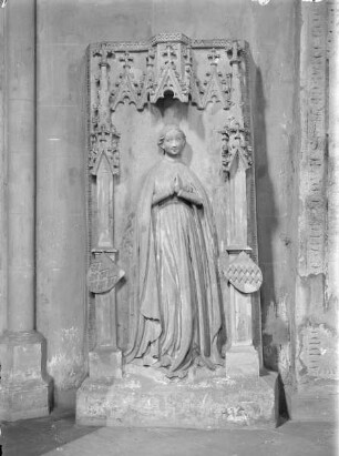 Grabmal der Anna von Dalberg
