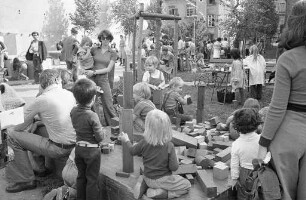 Erstes Bürgerfest der "Initiative Bürgerhaus Südstadt" im Grünzug zwischen Marienstraße und Wilhelmstraße