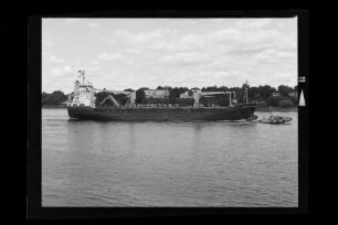Hälsingland (1990), Tom Wörden, Hamburg