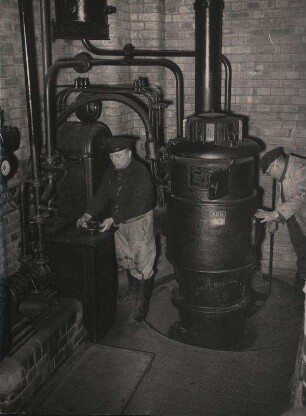 Unter den Straßen von Berlin. Pumpstation (?)