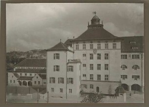 Fischer, Theodor; Stuttgart, Heusteigstr.; Sammelschulhaus - Fassadenansicht
