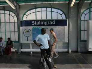Oberirdische Metrostaion Stalingrad