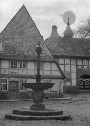 Brunnen vor dem Frankenberg