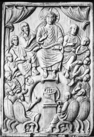 Dijon, Christus und die 12 Apostel, Elfenbeintafelaus Ostgallien ?, hist. Museumsbestand