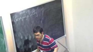 Topological and combinatorial properties of finite rank minimal subshifts