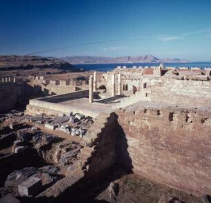 Lindos (Rhodos). Akropolis von Lindos, Rittermauern und Heiligtum der Athena Lindia