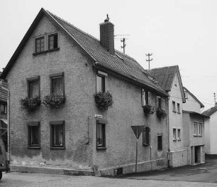 Gießen, Kirchstraße 25