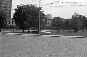Planungen zum Bau einer neuen Straßenbahnlinie Nr. 6 über das Beiertheimer Feld nach Oberreut